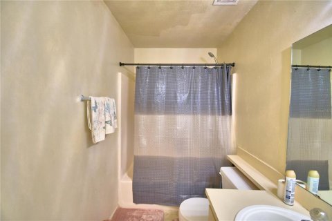 Duplex in Lakeland, Florida 2 bedrooms, 106.84 sq.m. № 1874064 - photo 24