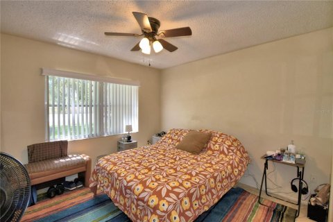 Duplex in Lakeland, Florida 2 bedrooms, 106.84 sq.m. № 1874064 - photo 13