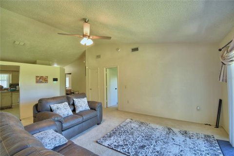 Duplex in Lakeland, Florida 2 bedrooms, 106.84 sq.m. № 1874064 - photo 30