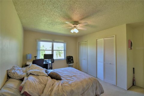 Duplex in Lakeland, Florida 2 bedrooms, 106.84 sq.m. № 1874064 - photo 23