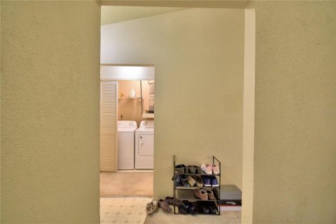 Duplex in Lakeland, Florida 2 bedrooms, 106.84 sq.m. № 1874064 - photo 8