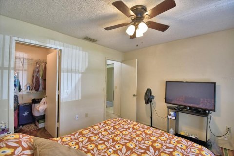 Duplex in Lakeland, Florida 2 bedrooms, 106.84 sq.m. № 1874064 - photo 15