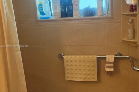 Villa ou maison à vendre à Homestead, Floride: 4 chambres, 145.3 m2 № 2000006 - photo 11