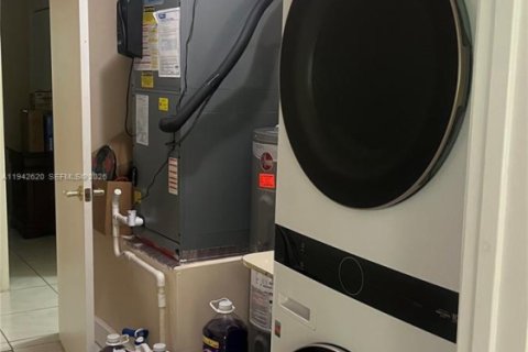 Villa ou maison à vendre à Homestead, Floride: 4 chambres, 145.3 m2 № 2000006 - photo 15