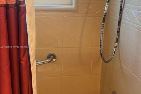 Villa ou maison à vendre à Homestead, Floride: 4 chambres, 145.3 m2 № 2000006 - photo 9