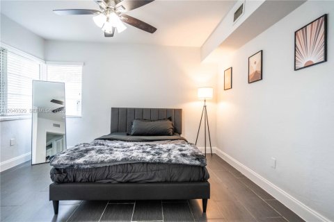 Apartment in Miami Beach, Florida 1 bedroom, 60.39 sq.m. № 2086348 - photo 10