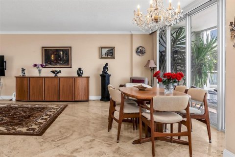 Condominio en venta en Fort Lauderdale, Florida, 1 dormitorio, 122.63 m2 № 2084490 - foto 4
