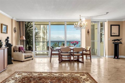 Condominio en venta en Fort Lauderdale, Florida, 1 dormitorio, 122.63 m2 № 2084490 - foto 12