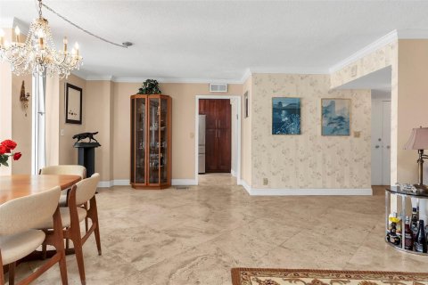 Condominio en venta en Fort Lauderdale, Florida, 1 dormitorio, 122.63 m2 № 2084490 - foto 11
