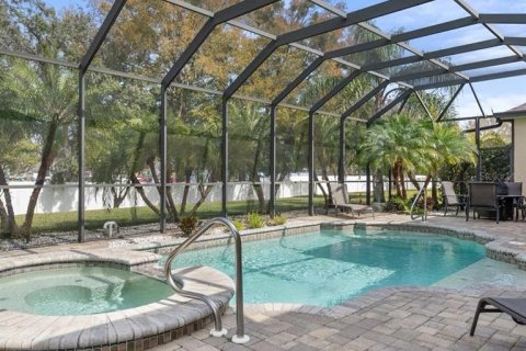 Casa en venta en Spring Hill, Florida, 4 dormitorios, 299.98 m2 № 1808319 - foto 15