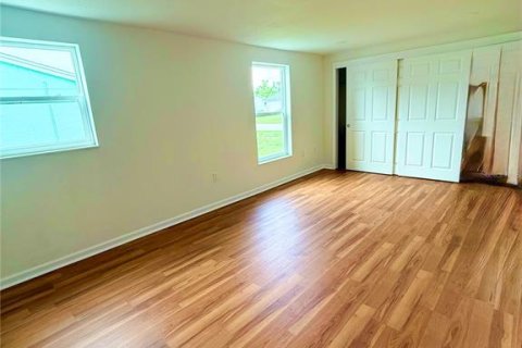 House in Venice, Florida 2 bedrooms, 161.84 sq.m. № 1820524 - photo 9