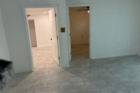 Casa en venta en Pomona Park, Florida, 2 dormitorios, 78.97 m2 № 1761108 - foto 8