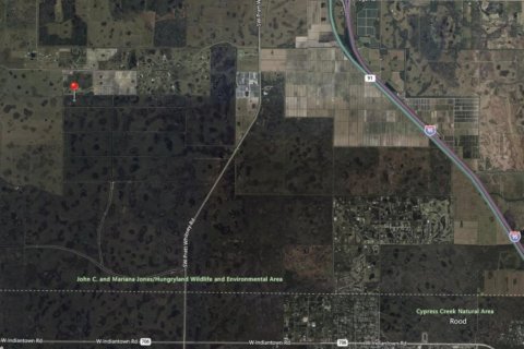 Terreno en venta en Indiantown, Florida № 876758 - foto 1