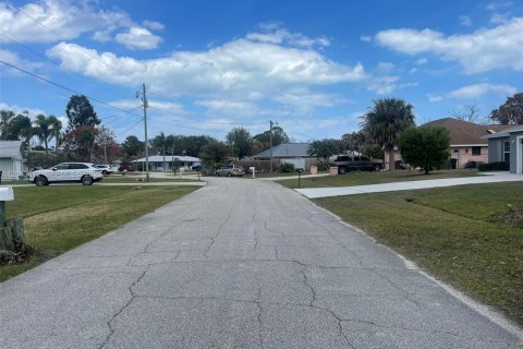 Land in Port St. Lucie, Florida № 2075687 - photo 3
