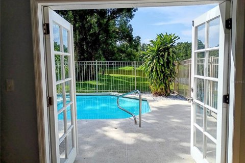 Casa en venta en Apopka, Florida, 5 dormitorios, 170.57 m2 № 1762236 - foto 6