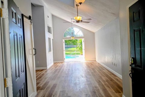 Casa en venta en Apopka, Florida, 5 dormitorios, 170.57 m2 № 1762236 - foto 5