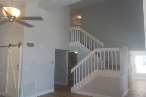 Casa en venta en Apopka, Florida, 5 dormitorios, 170.57 m2 № 1762236 - foto 9
