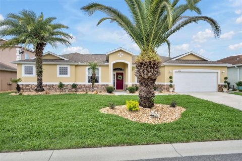 Casa en Oxford, Florida 3 dormitorios, 236.62 m2 № 2127012
