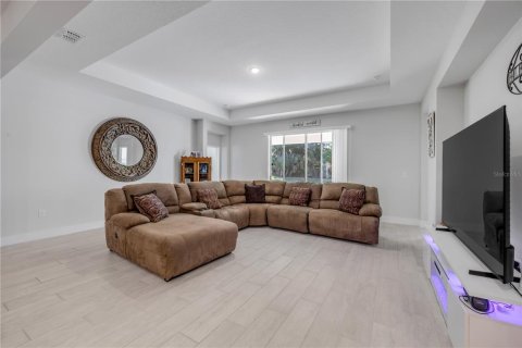 Villa ou maison à vendre à Ormond Beach, Floride: 4 chambres, 245.35 m2 № 2214327 - photo 13