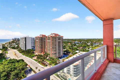 Condo in Fort Lauderdale, Florida, 4 bedrooms  № 2146855 - photo 14