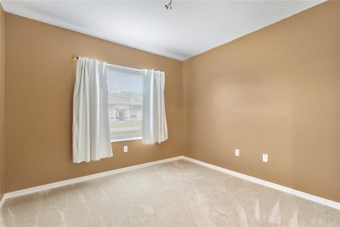 House in Palm Coast, Florida 3 bedrooms, 120.77 sq.m. № 2222351 - photo 21