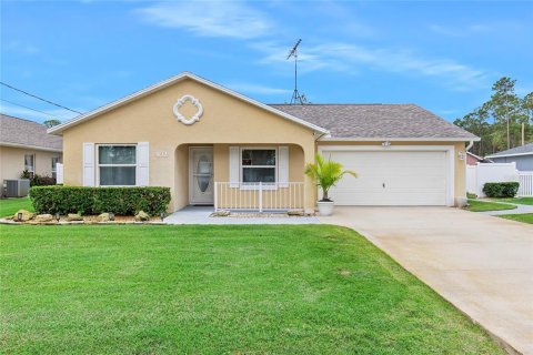 House in Palm Coast, Florida 3 bedrooms, 120.77 sq.m. № 2222351
