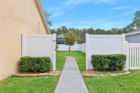House in Palm Coast, Florida 3 bedrooms, 120.77 sq.m. № 2222351 - photo 30
