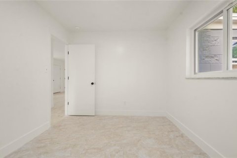 Villa ou maison à vendre à Orlando, Floride: 3 chambres, 111.85 m2 № 2358435 - photo 19