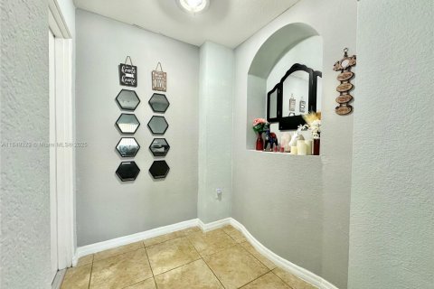 Купить кондоминиум в Дорал, Флорида 3 спальни, 112.13м2, № 1850808 - фото 10
