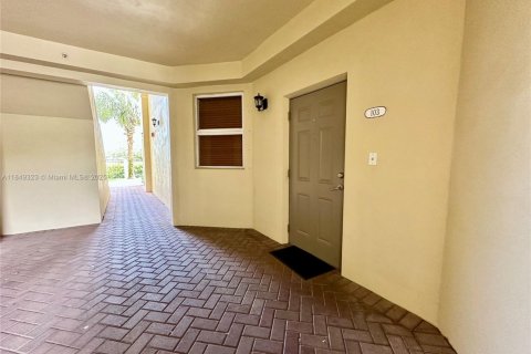 Купить кондоминиум в Дорал, Флорида 3 спальни, 112.13м2, № 1850808 - фото 5