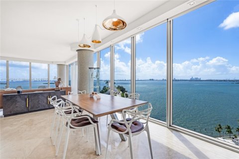 Condominio en venta en Miami, Florida, 2 dormitorios, 173.73 m2 № 1844189 - foto 3