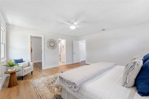 Villa ou maison à vendre à Saint Petersburg, Floride: 3 chambres, 144.93 m2 № 1916079 - photo 17