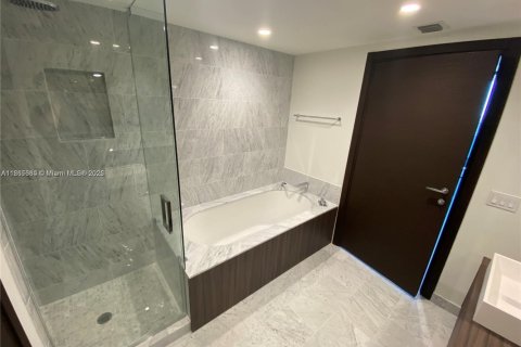 Copropriété à vendre à Miami, Floride: 1 chambre, 77.95 m2 № 1979219 - photo 8