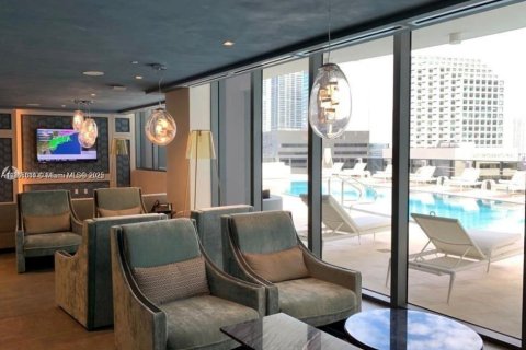 Copropriété à vendre à Miami, Floride: 1 chambre, 77.95 m2 № 1979219 - photo 14