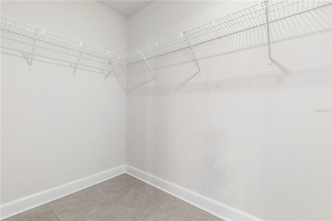 House in Palm Coast, Florida 4 bedrooms, 278.89 sq.m. № 2394119 - photo 28