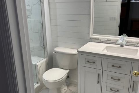 Снять в аренду кондоминиум в Лейквуд Ранч, Флорида 5 комнат, 135.73м2, № 1833160 - фото 10