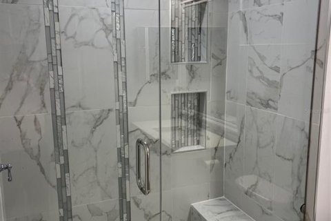 Снять в аренду кондоминиум в Лейквуд Ранч, Флорида 5 комнат, 135.73м2, № 1833160 - фото 8