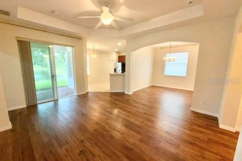 Villa ou maison à louer à Oviedo, Floride: 3 chambres, 143.91 m2 № 2408785 - photo 7