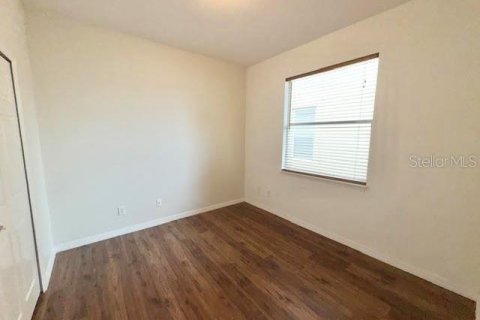 Villa ou maison à louer à Oviedo, Floride: 3 chambres, 143.91 m2 № 2408785 - photo 3