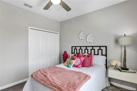 Casa en venta en Clermont, Florida, 5 dormitorios, 228.08 m2 № 2198233 - foto 8