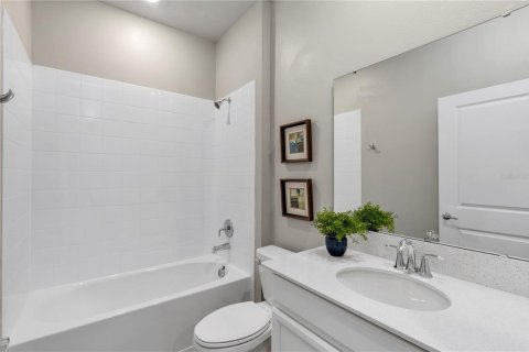Casa en venta en Clermont, Florida, 5 dormitorios, 228.08 m2 № 2198233 - foto 6