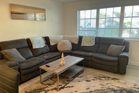 Copropriété à vendre à Fort Lauderdale, Floride: 2 chambres, 88.26 m2 № 2088130 - photo 9