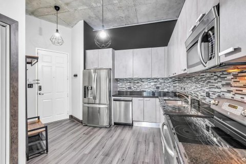 Купить кондоминиум в Холливуд, Флорида 1 комната, 97.92м2, № 2084159 - фото 3