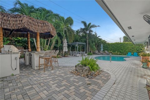Villa ou maison à louer à Fort Lauderdale, Floride: 3 chambres, 176.14 m2 № 1946432 - photo 4