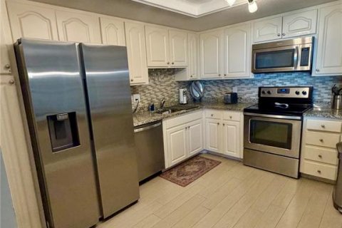 Condo in Clearwater, Florida, 2 bedrooms  № 2377954 - photo 29