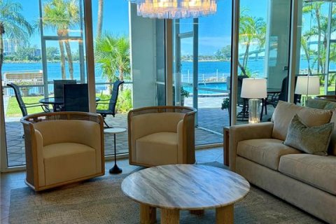 Condo in Clearwater, Florida, 2 bedrooms  № 2377954 - photo 10