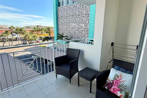 Condo in Clearwater, Florida, 2 bedrooms  № 2377954 - photo 22