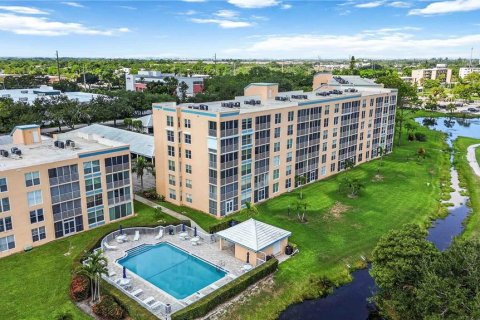 Condo in Bradenton, Florida, 1 bedroom  № 2208951 - photo 29