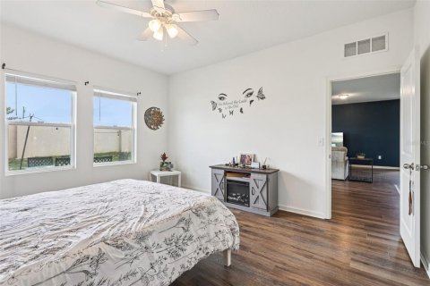 Casa en venta en Davenport, Florida, 4 dormitorios, 175.59 m2 № 1786451 - foto 19