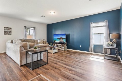 Casa en venta en Davenport, Florida, 4 dormitorios, 175.59 m2 № 1786451 - foto 6
